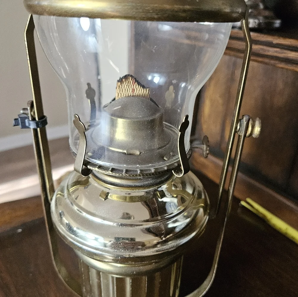 Brass Nautical Ship Gimbal Oil Lamp.
